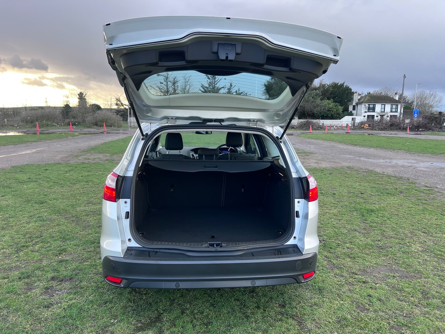 Used Ford Focus 2012 for sale - 77576560: Photo 44