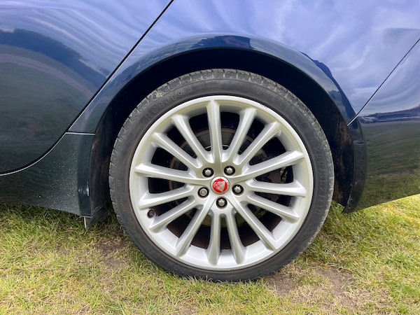 Used Jaguar XE 2017 for sale - 74624856: Photo 25