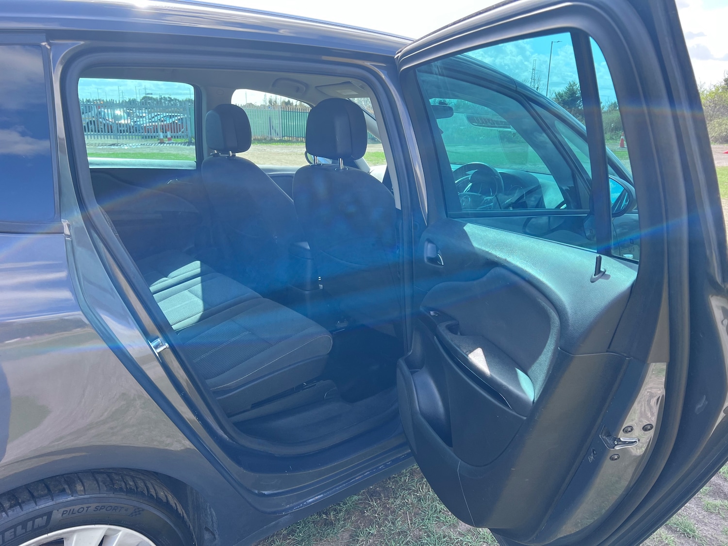 Used Vauxhall Zafira 2016 for sale - 76495784: Photo 24