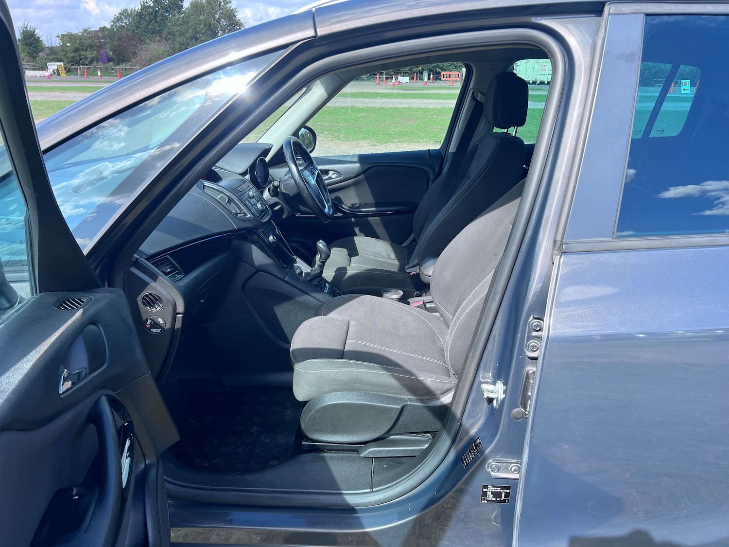 Used Vauxhall Zafira 2016 for sale - 76495784: Photo 28