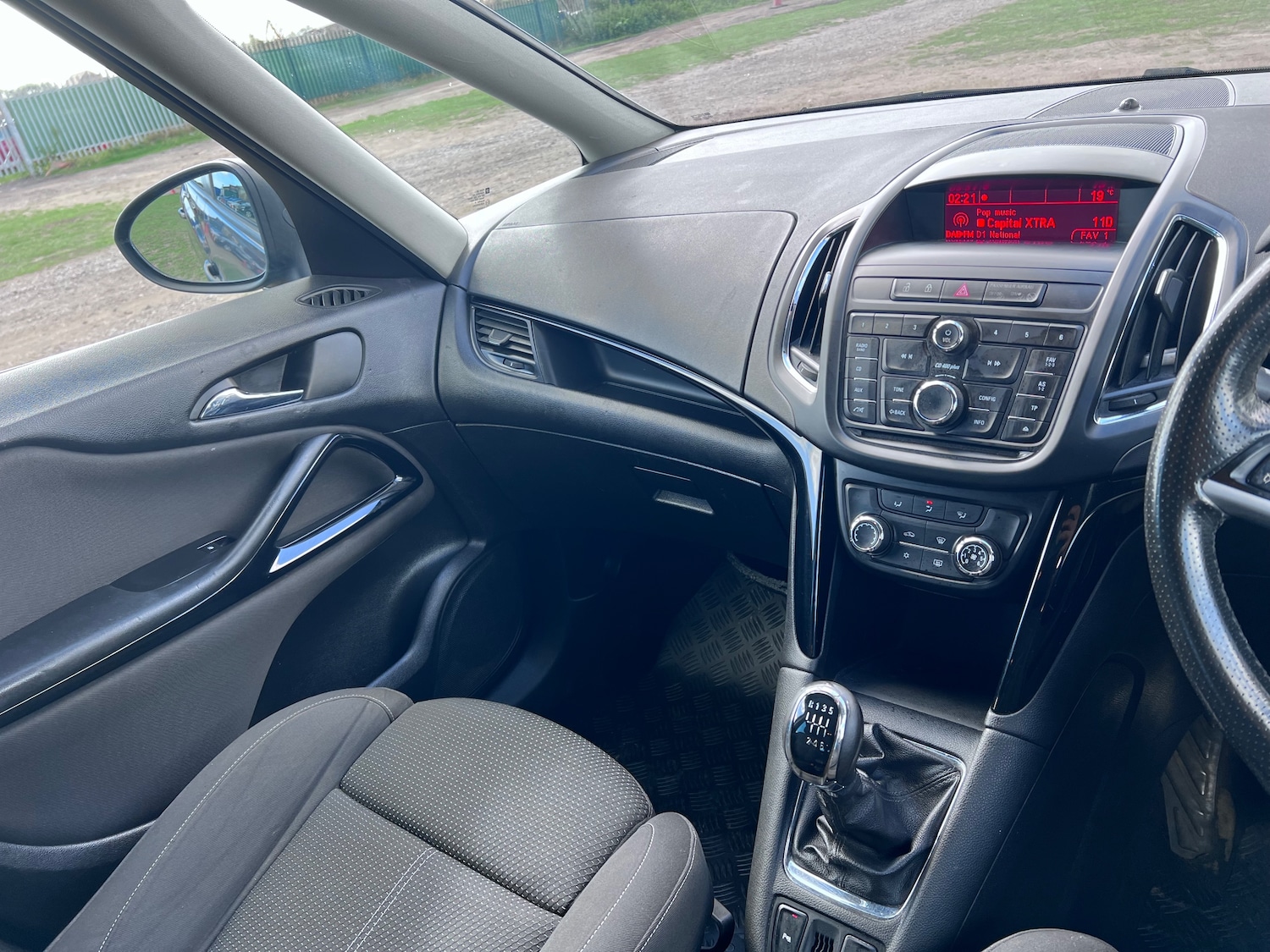 Used Vauxhall Zafira 2016 for sale - 76495784: Photo 9