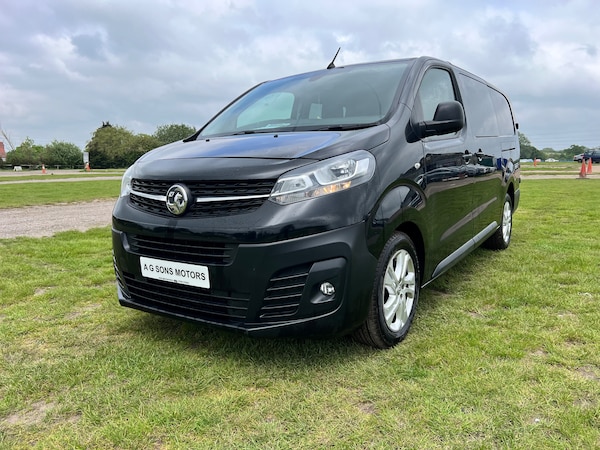 Used Vauxhall Vivaro 2021 for sale - 74803240: Photo 2