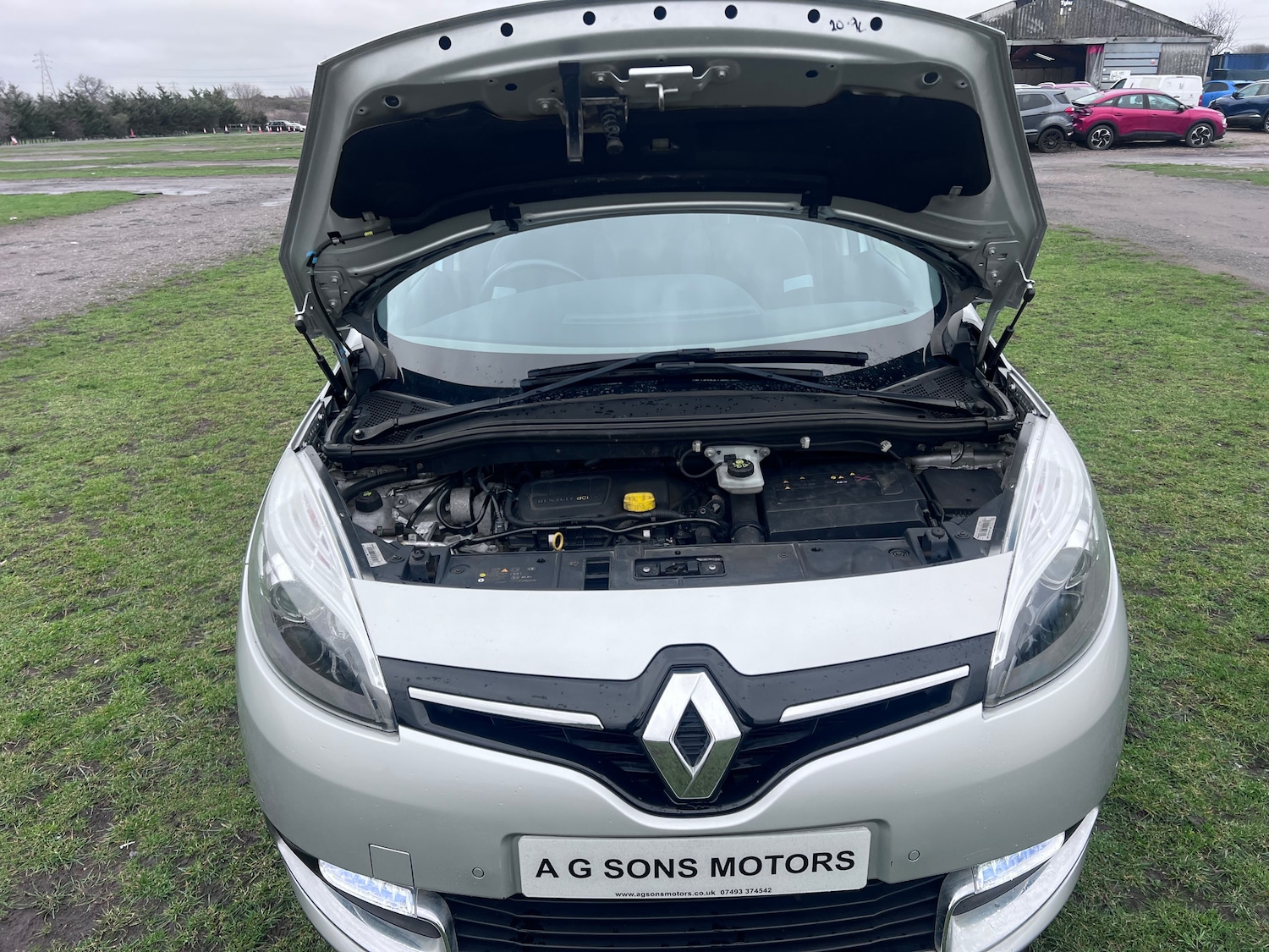 Used Renault Grand Scenic 2016 for sale - 77715523: Photo 37