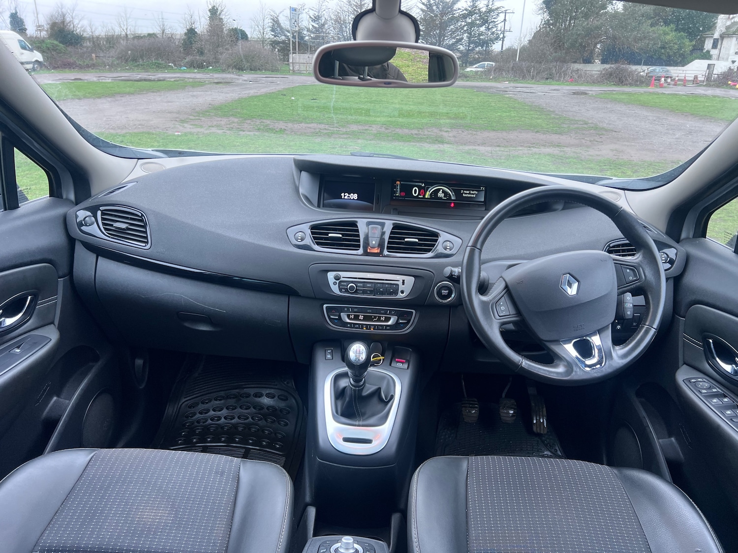 Used Renault Grand Scenic 2016 for sale - 77715523: Photo 5