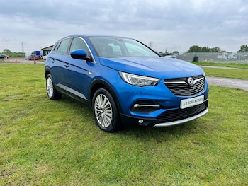 Vauxhall - Grandland X