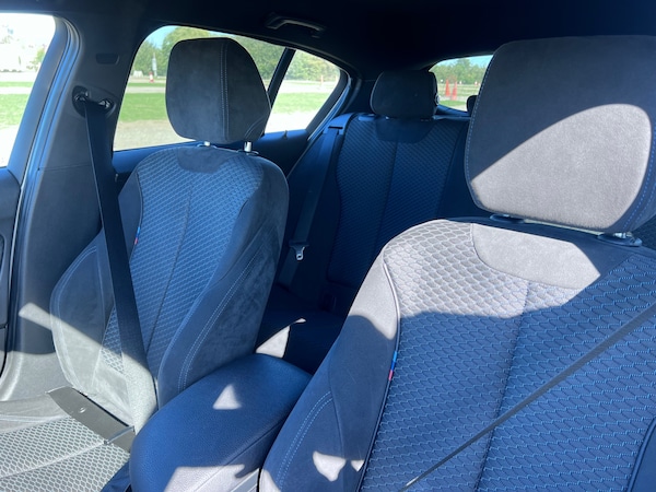 Used BMW 1 Series 2017 for sale - 76171038: Photo 30