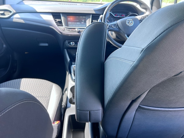 Used Vauxhall Crossland X 2018 for sale - 74536164: Photo 10