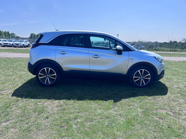 Used Vauxhall Crossland X 2018 for sale - 74536164: Photo 32