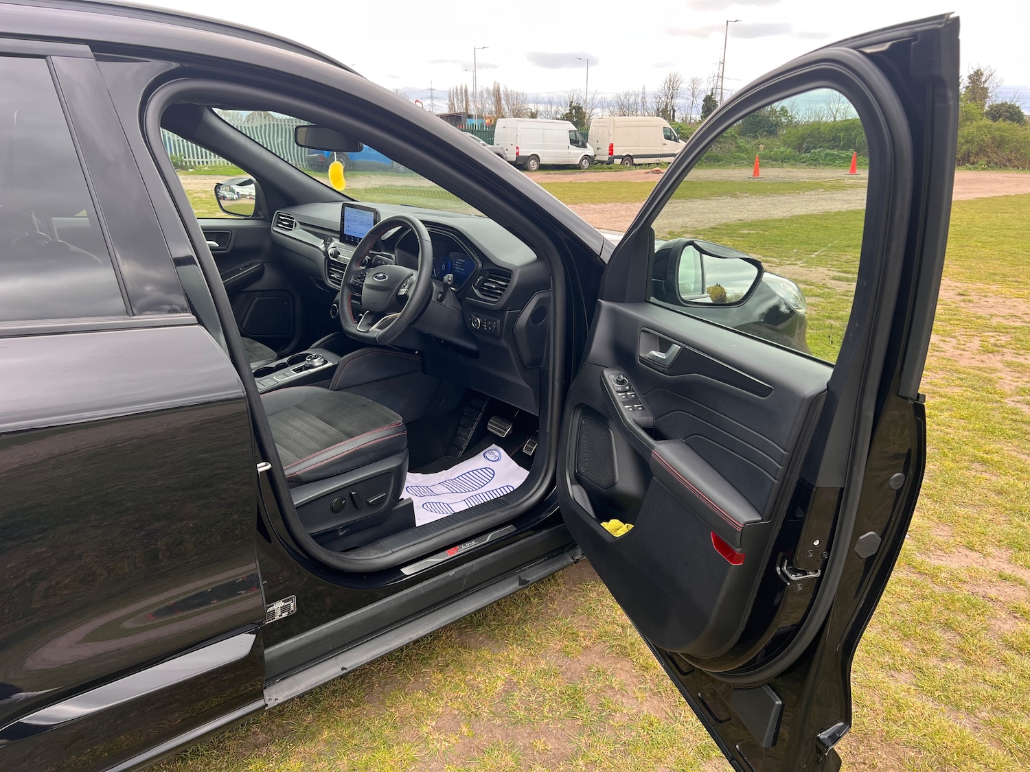 Used Ford Kuga 2023 for sale - 78141028: Photo 25