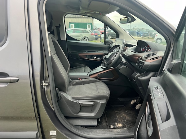 Used Peugeot Rifter 2019 for sale - 75250282: Photo 14