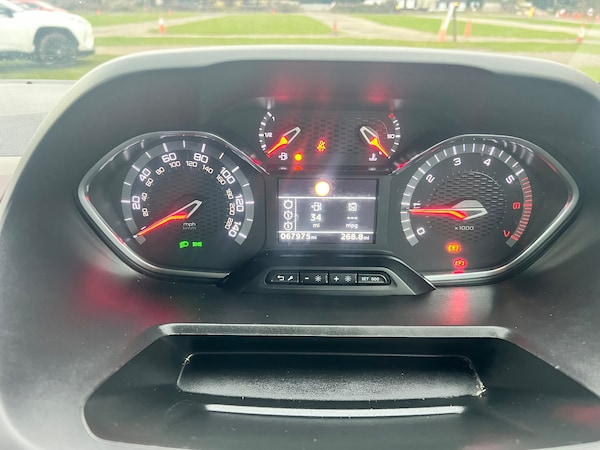 Used Peugeot Rifter 2019 for sale - 75250282: Photo 9