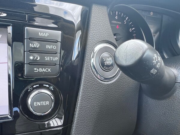 Used Nissan Qashqai 2017 for sale - 75510279: Photo 17