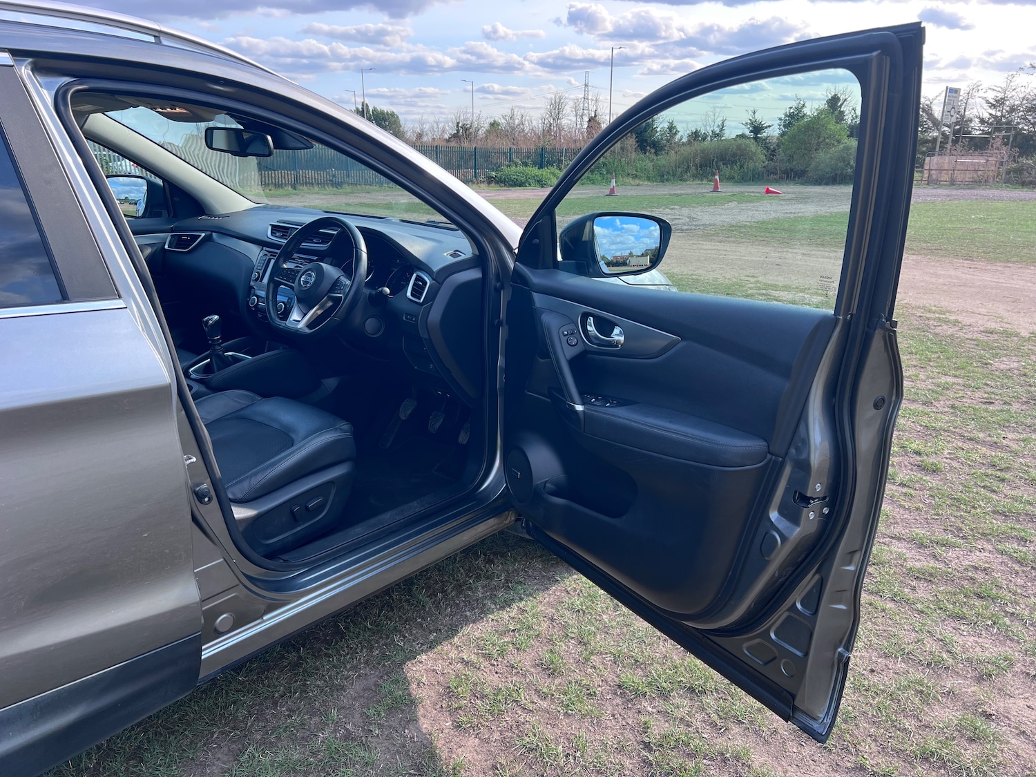 Vehicle 27