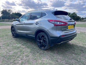 Used Nissan Qashqai 2017 for sale - 75510279: Photo
