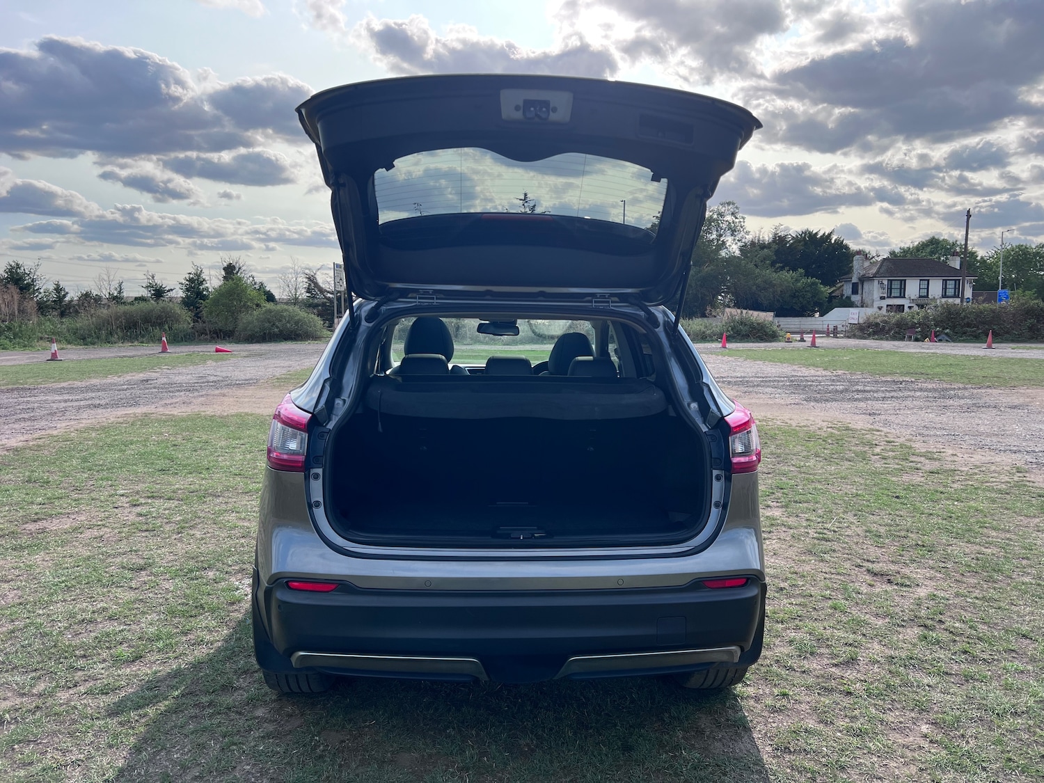 Vehicle 46