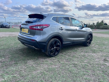Used Nissan Qashqai 2017 for sale - 75510279: Photo