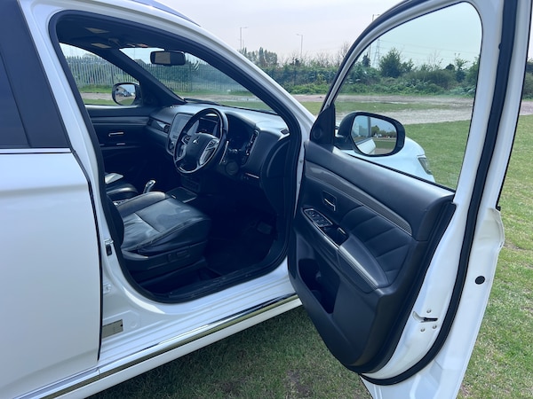 Used Mitsubishi Outlander 2018 for sale - 76219733: Photo 26