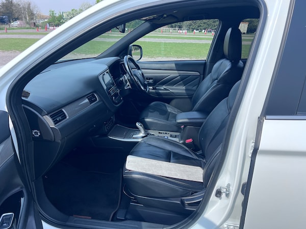 Used Mitsubishi Outlander 2018 for sale - 76219733: Photo 31