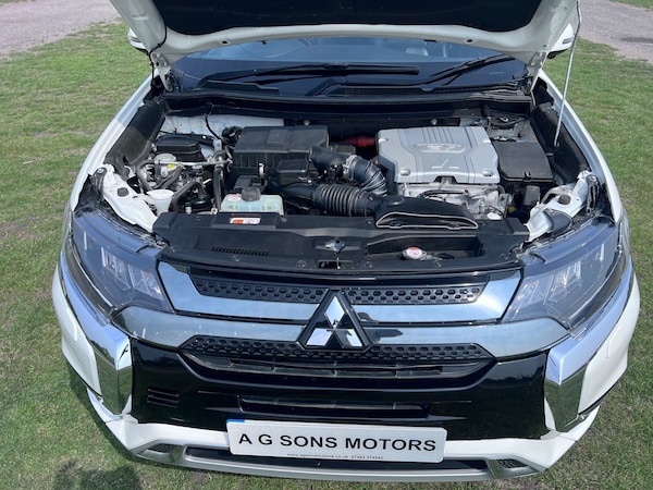 Used Mitsubishi Outlander 2018 for sale - 76219733: Photo 40