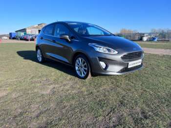 2019 (69) - TITANIUM 5-Door