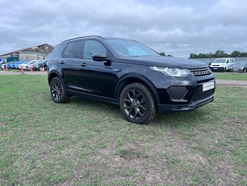 Used Land Rover Discovery Sport 2018 for sale - 75524736: Photo