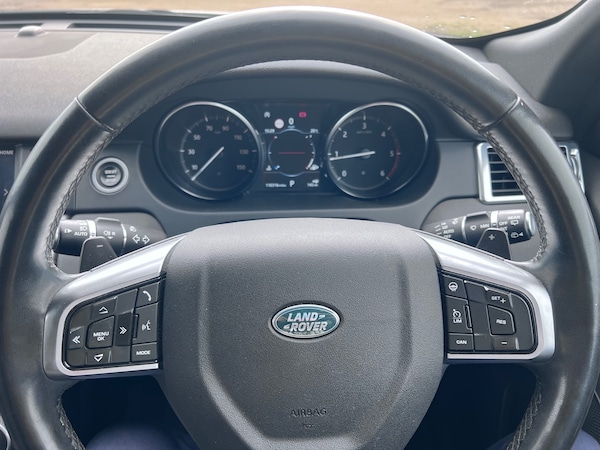 Used Land Rover Discovery Sport 2018 for sale - 75524736: Photo 25