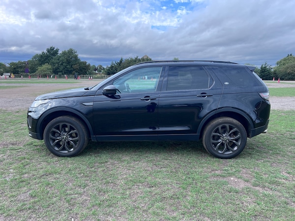 Used Land Rover Discovery Sport 2018 for sale - 75524736: Photo 41