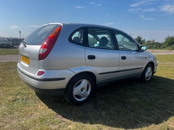 Used Nissan Almera Tino 2003 for sale - 78472806: Photo