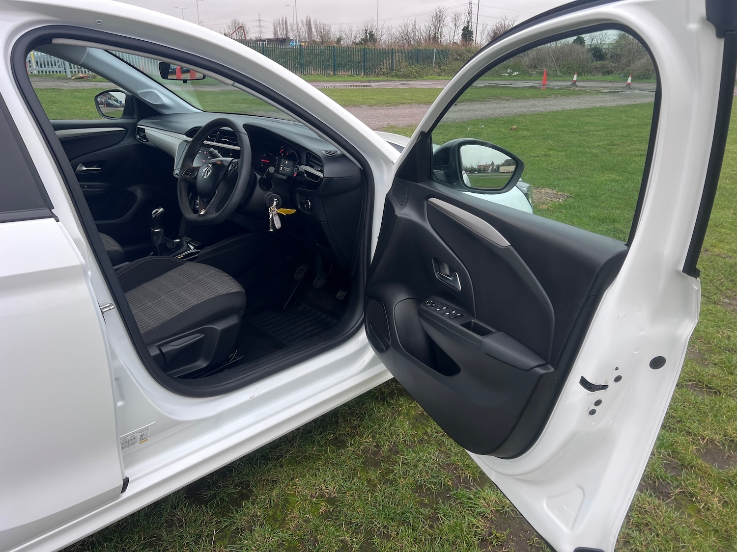 Used Vauxhall Corsa 2023 for sale - 76919104: Photo 17