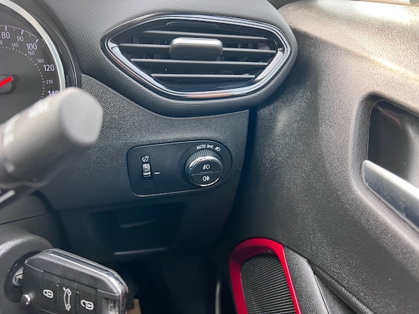Used Vauxhall Crossland 2023 for sale - 74658468: Photo 16