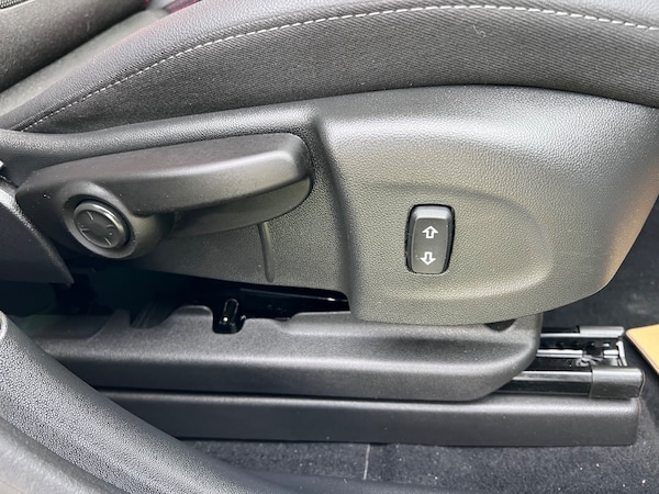 Used Vauxhall Crossland 2023 for sale - 74658468: Photo 21
