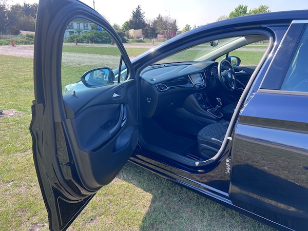 Used Vauxhall Astra 2018 for sale - 74536150: Photo 24