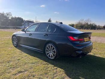 Used BMW 3 Series 2019 for sale - 78141027: Photo