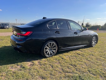 Used BMW 3 Series 2019 for sale - 78141027: Photo