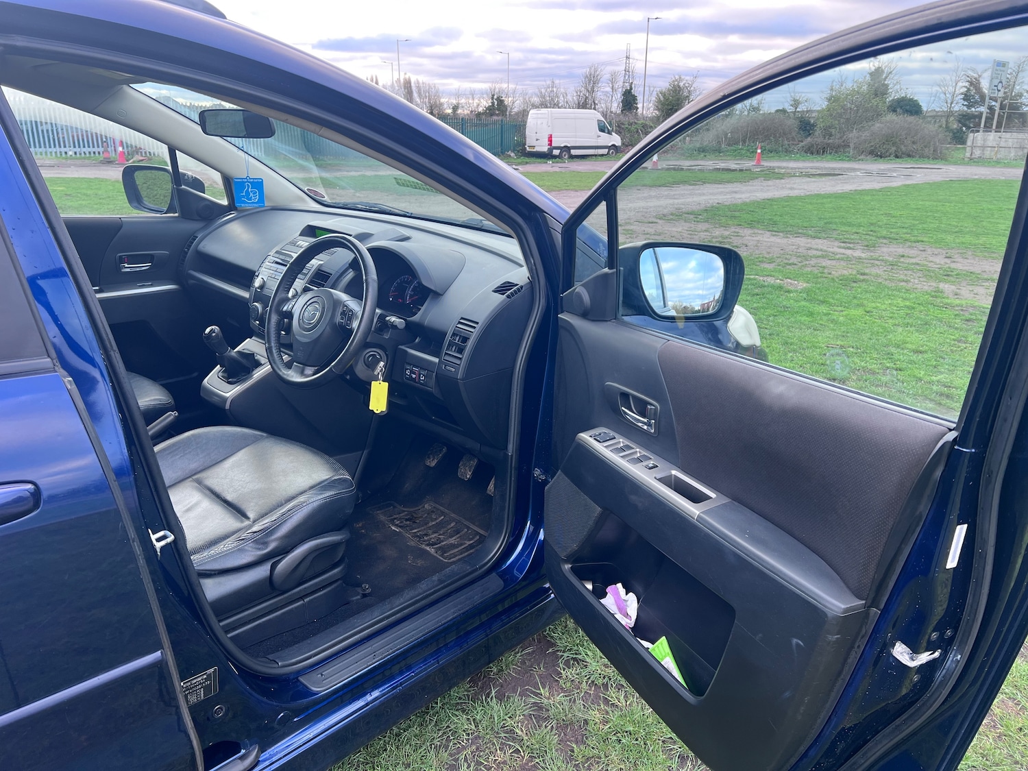 Used Mazda Mazda5 2009 for sale - 76697836: Photo 21