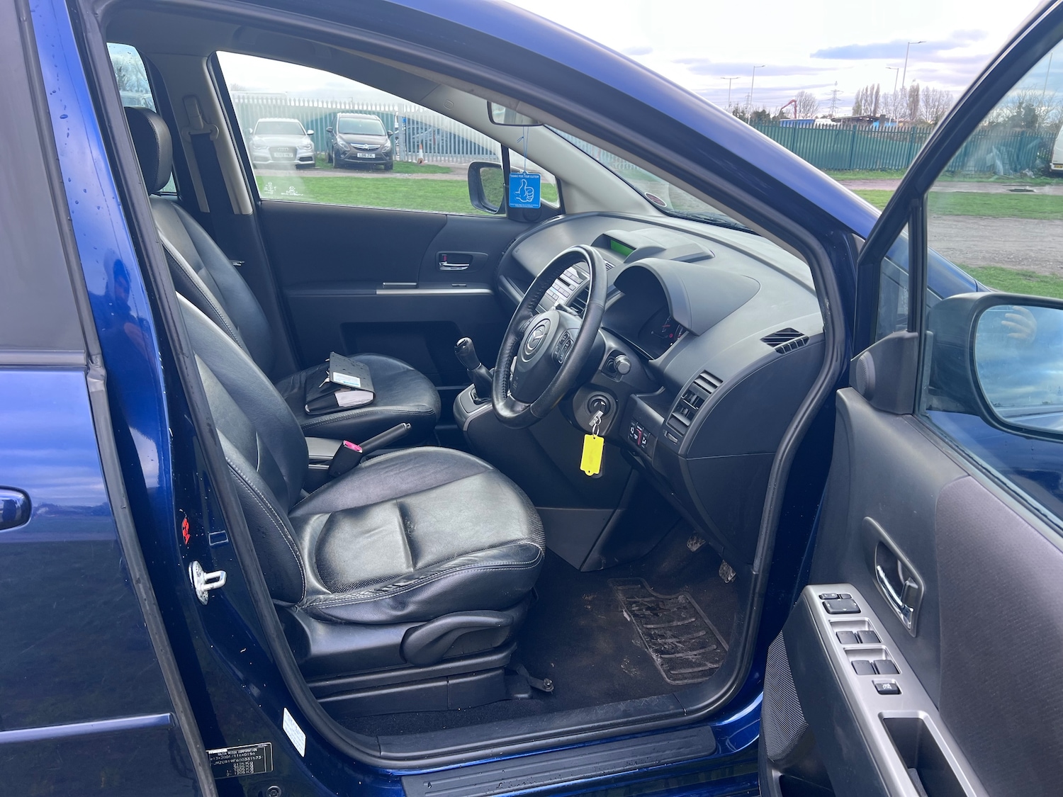 Used Mazda Mazda5 2009 for sale - 76697836: Photo 22