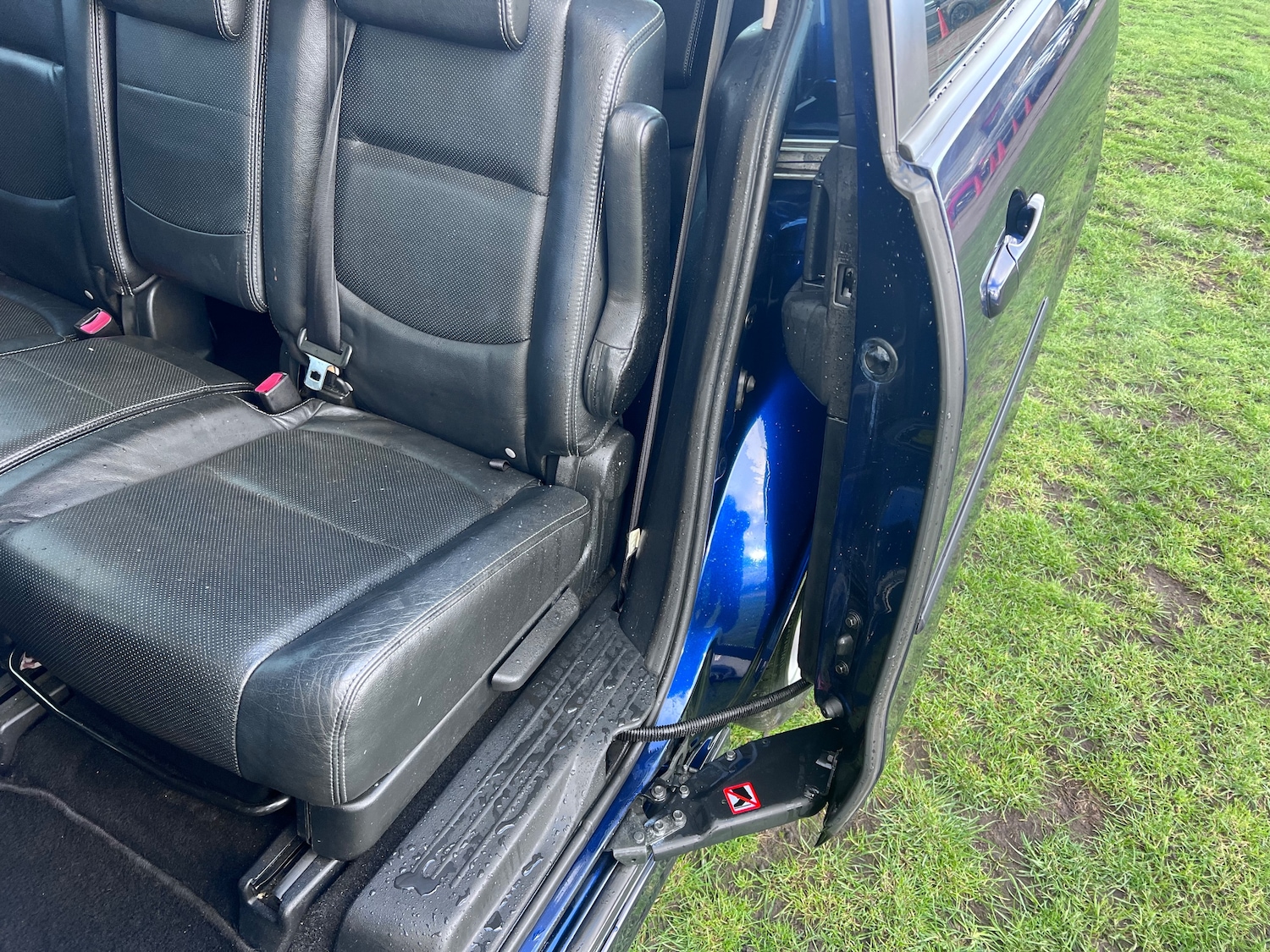 Used Mazda Mazda5 2009 for sale - 76697836: Photo 26