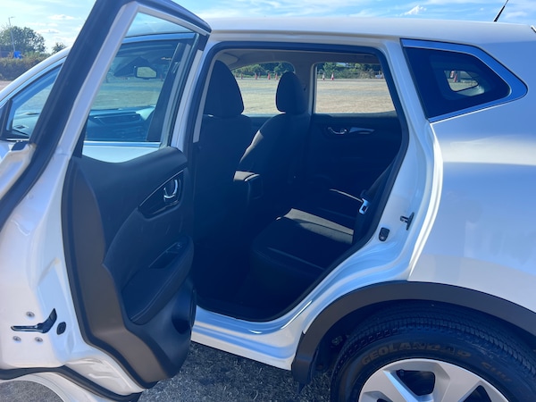 Used Nissan Qashqai 2018 for sale - 75216354: Photo 24
