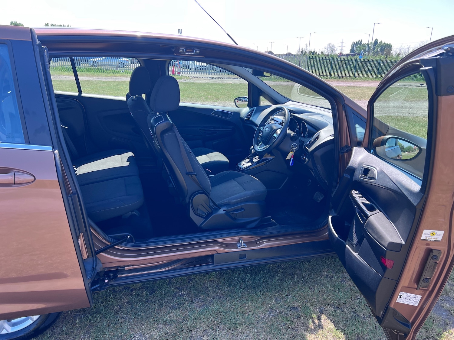 Used Ford B-MAX 2014 for sale - 77555395: Photo 24