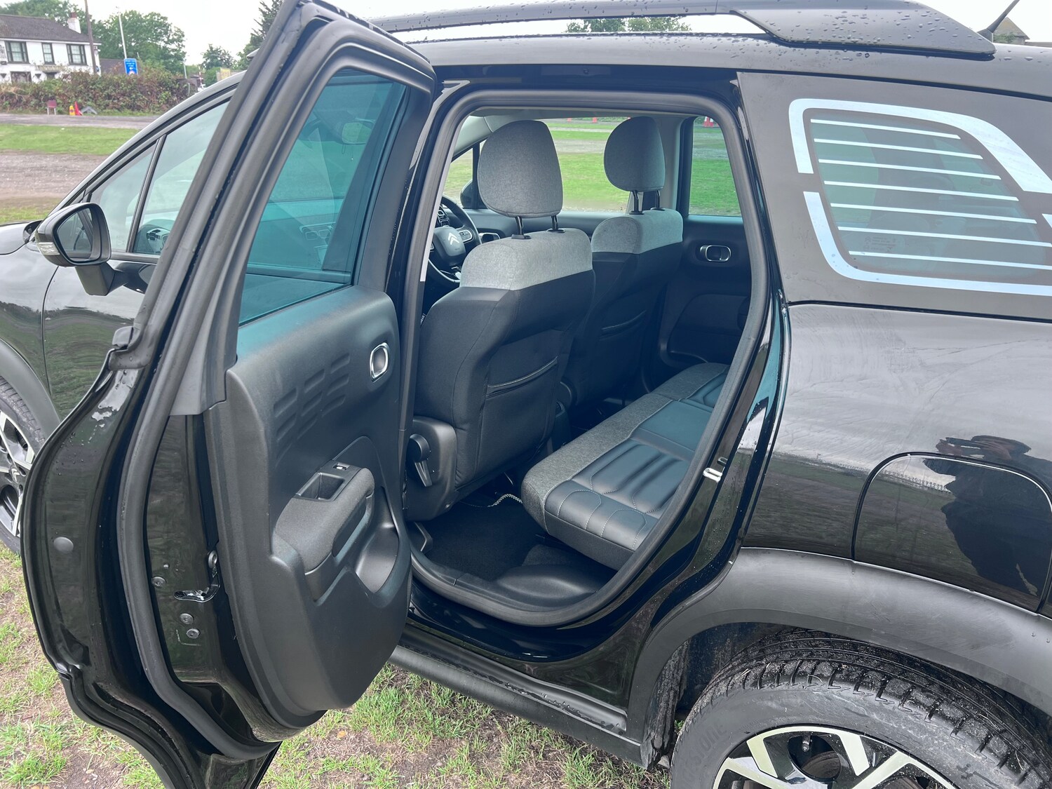 Vehicle 27