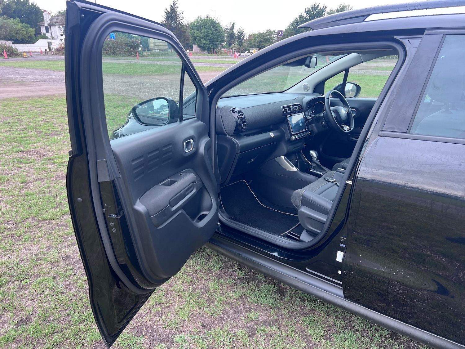 Vehicle 29