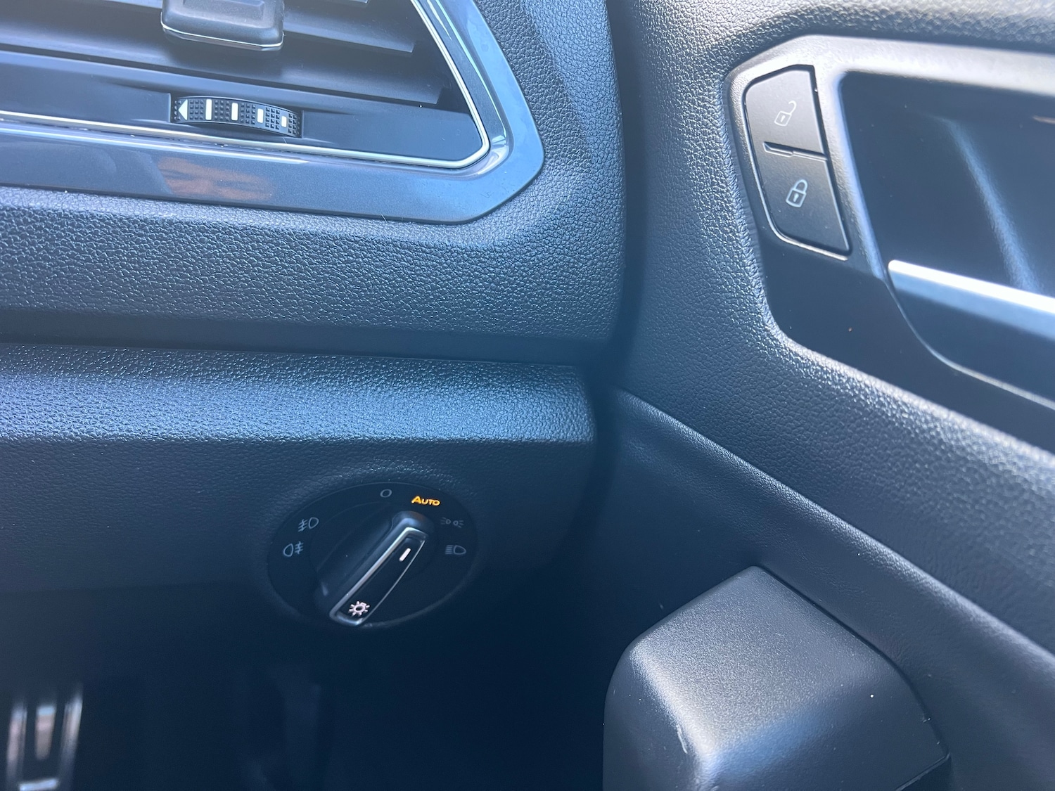 Used Volkswagen T-Roc 2021 for sale - 78074860: Photo 15