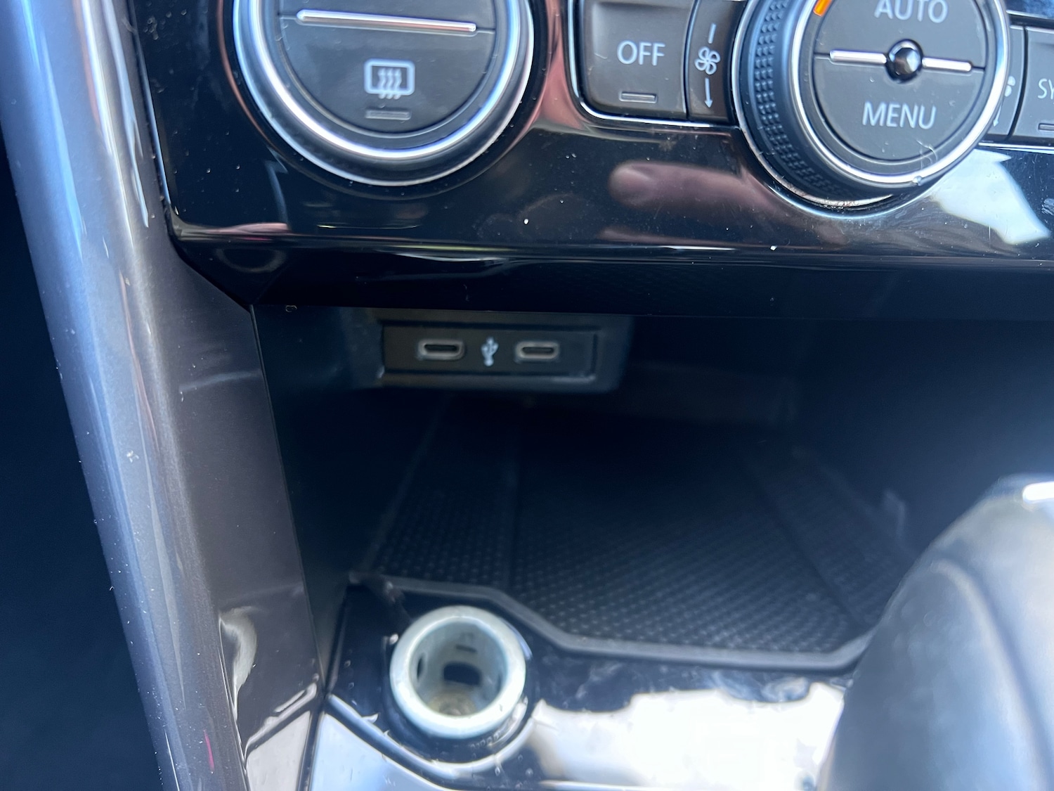 Used Volkswagen T-Roc 2021 for sale - 78074860: Photo 21