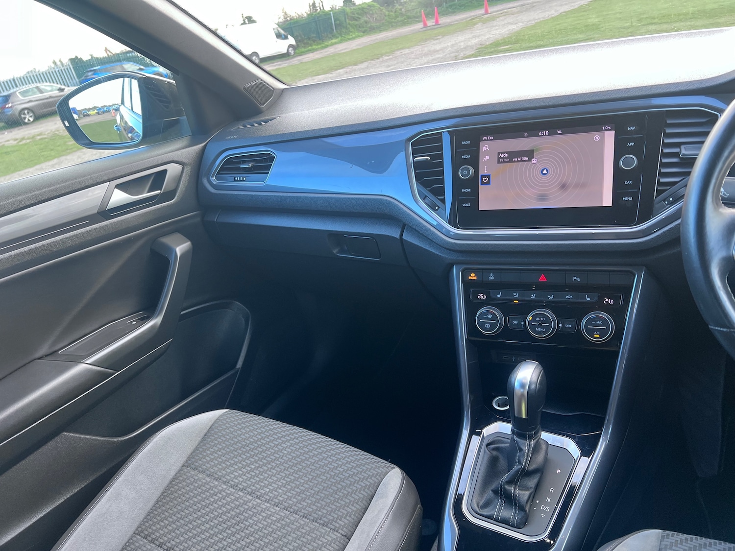 Used Volkswagen T-Roc 2021 for sale - 78074860: Photo 8