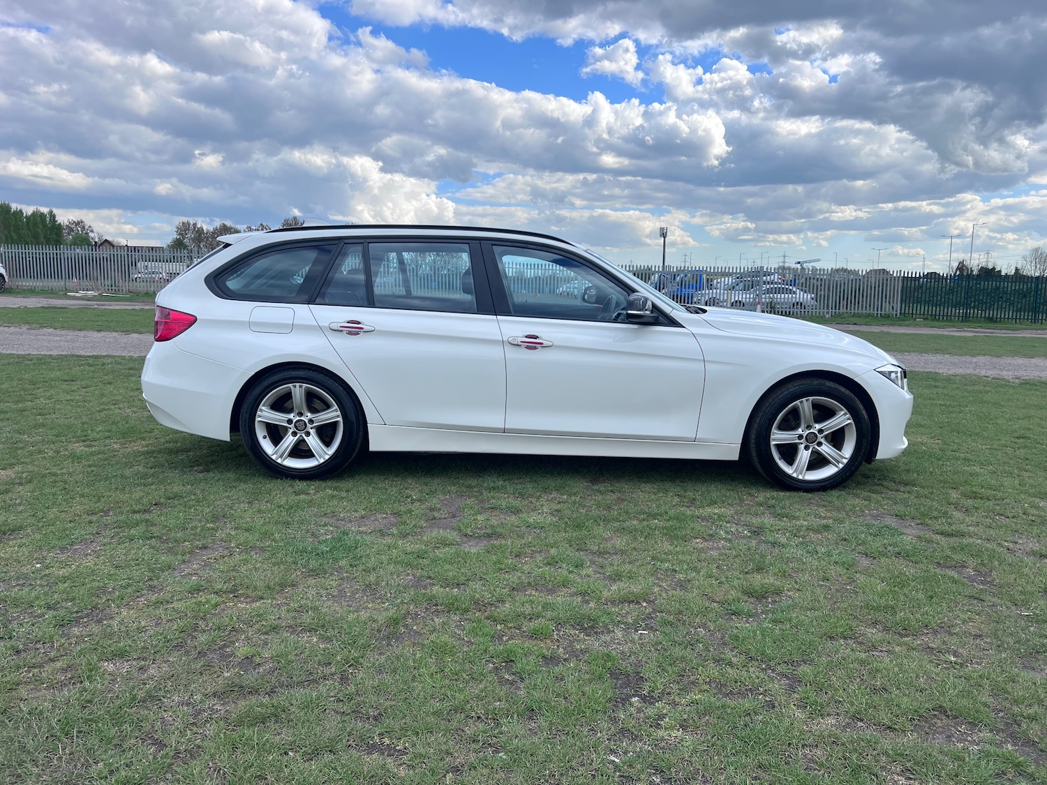 Used BMW 3 Series 2015 for sale - 77106832: Photo 34