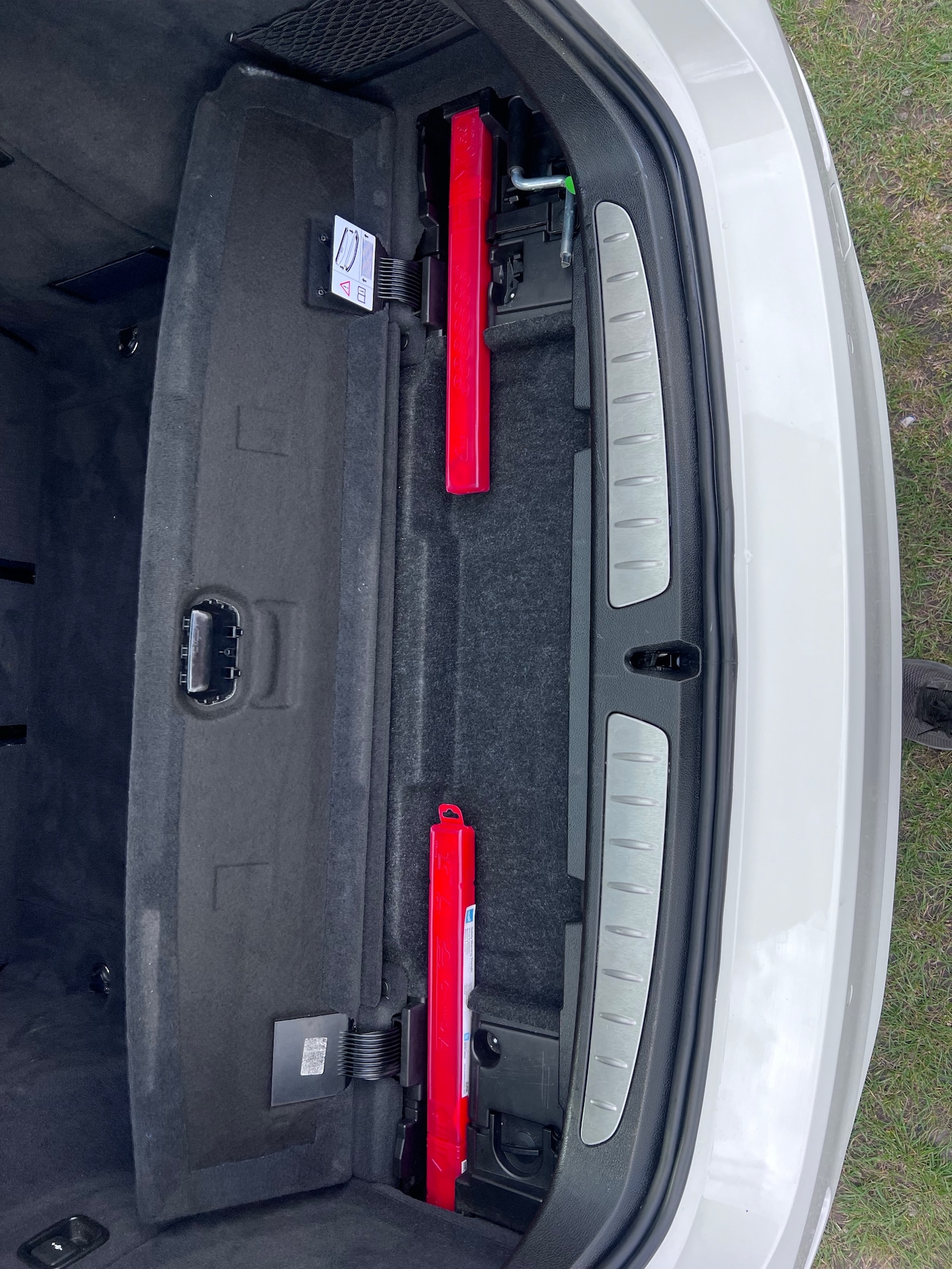 Used BMW 3 Series 2015 for sale - 77106832: Photo 42