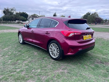 Used Ford Focus 2019 for sale - 76273782: Photo 3