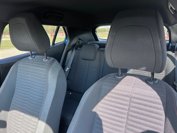 Used Peugeot 2008 2023 for sale - 74658443: Photo 27