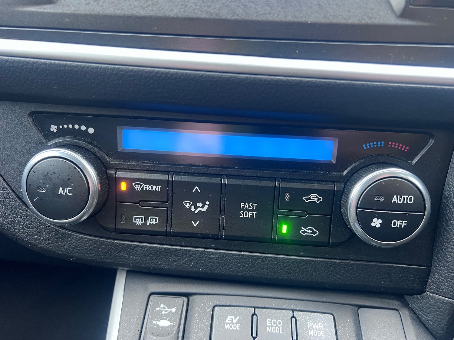 Used Toyota Auris 2014 for sale - 77293577: Photo 17