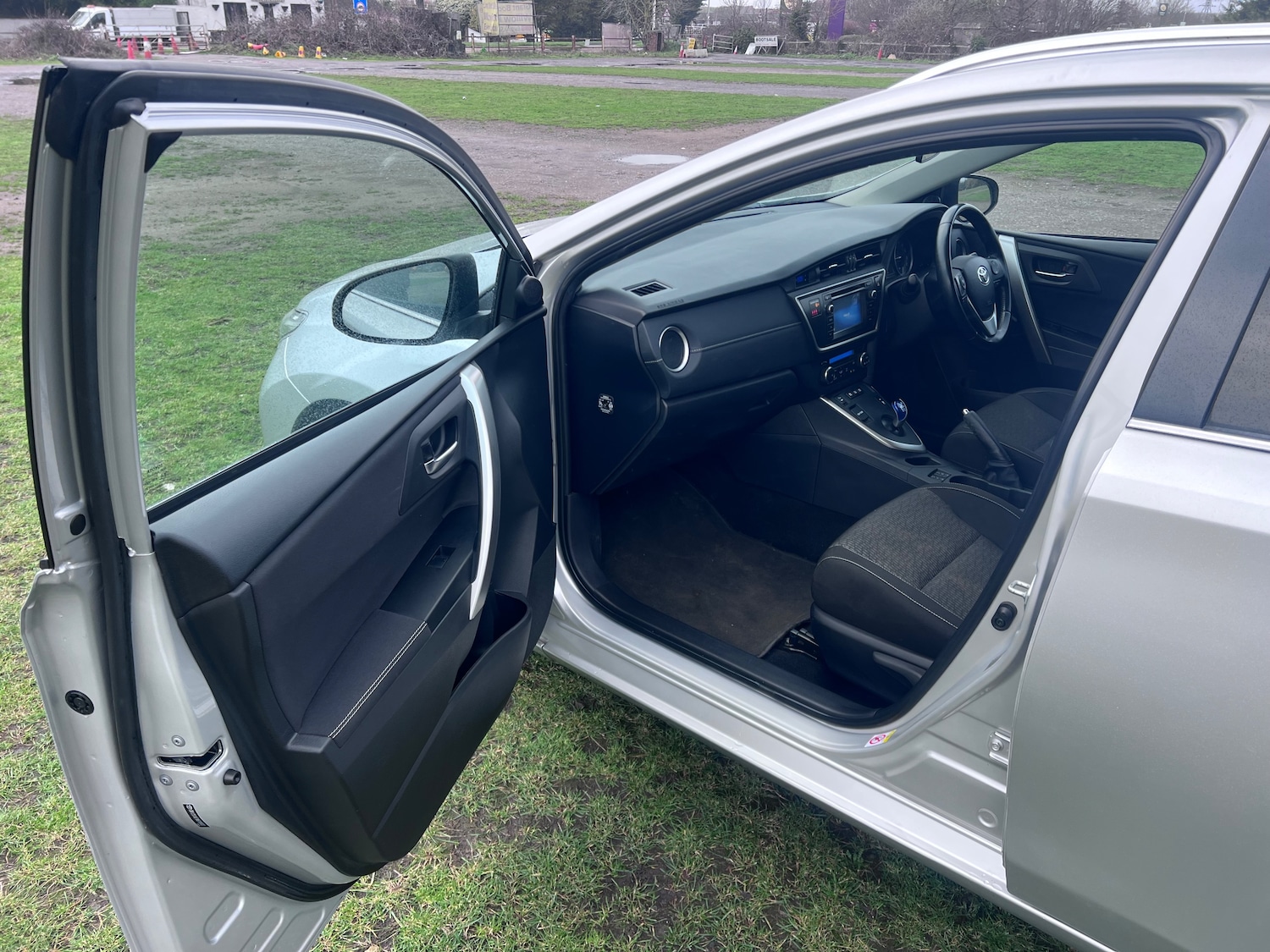 Used Toyota Auris 2014 for sale - 77293577: Photo 26